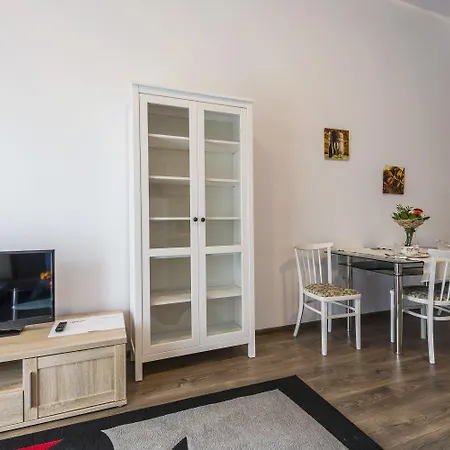 Apartamento Mala Italia *